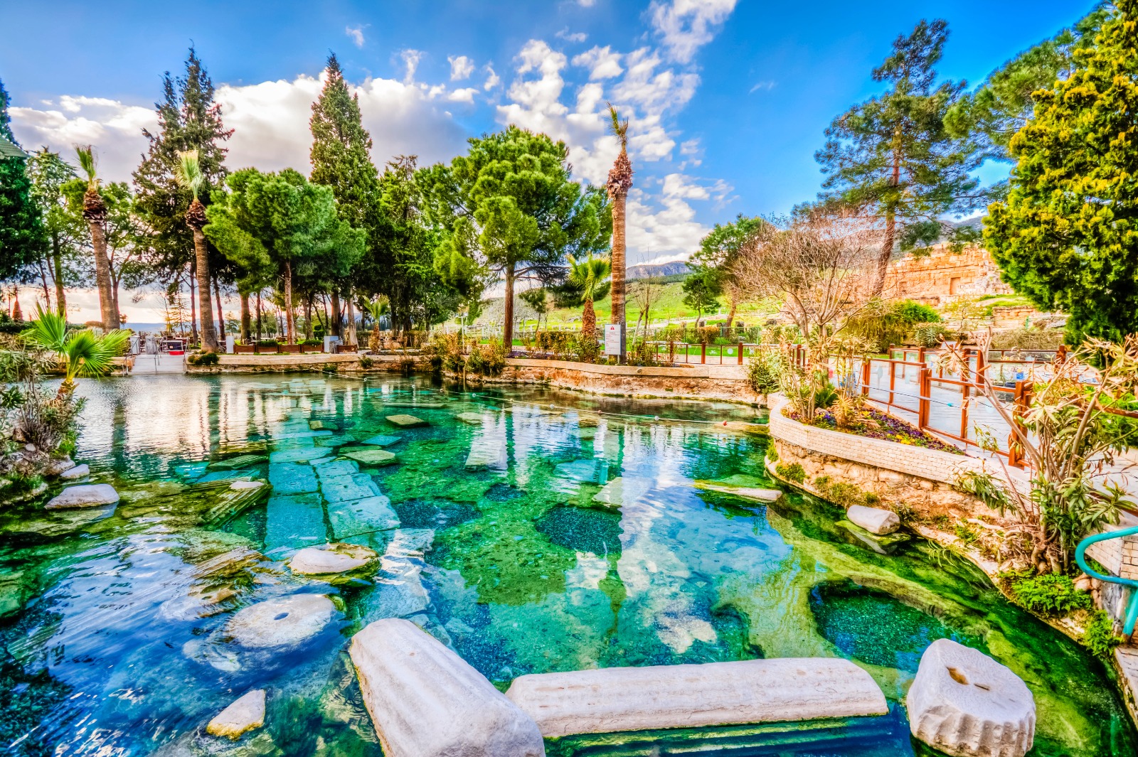 Alanya : Pamukkale ve Salda Turu