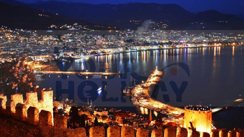 Alanya: Yemekli ve Dansözlü Gece Safari Kombo Turu