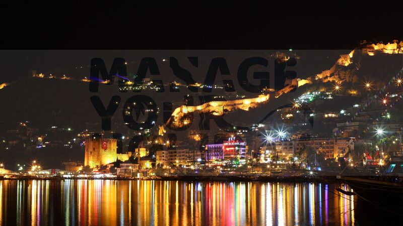 Alanya: Yemekli ve Dansözlü Gece Safari Kombo Turu